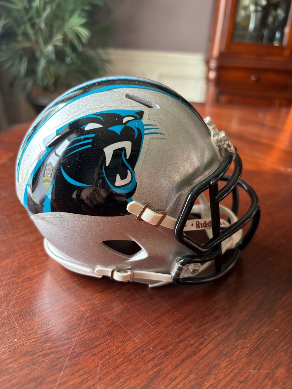 Carolina Panthers Silver Mini Helmet by Riddell - Silver/Black/Blue